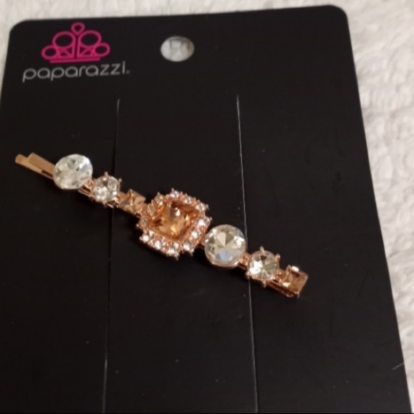 Paparazzi Couture Crasher - Gold - Hair Clip nwt - Picture 2 of 3